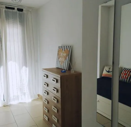 Cozy Flat With Terrace